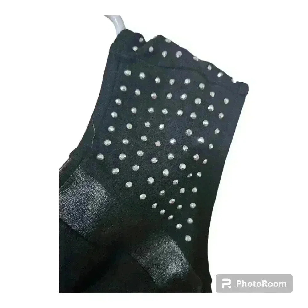 Womens rhinestone studded tank top! - Picture 2 of 4